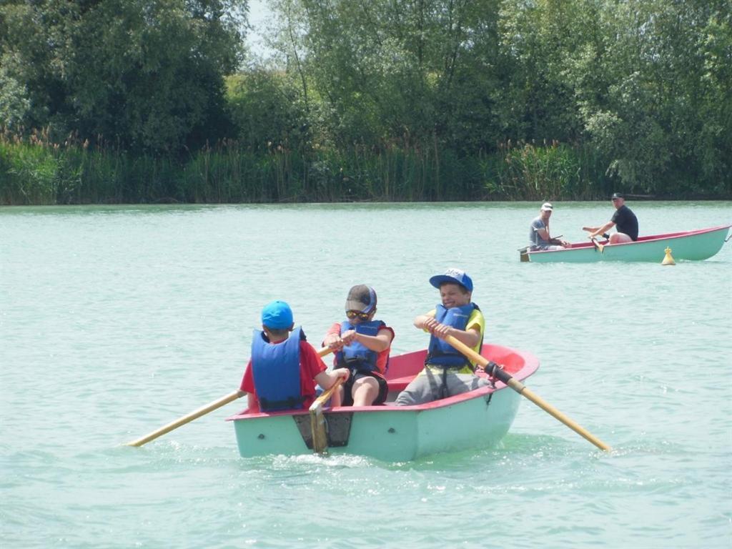 Maritime Freizeit Camp "Mfc" Erfurter Seen ภายนอก รูปภาพ
